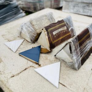 Lote x17 m2 de cerámica y porcelanato