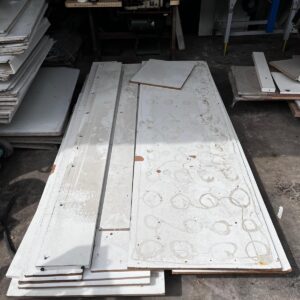 Lote x15 tablas en mdf, color blanco 2,31x0,24 | 2,43x0,69 m