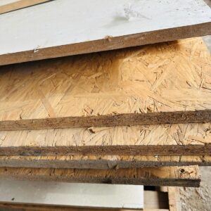 Lote x19 tablas en mdf y compensado 1,82 a 2,42x1,22 m