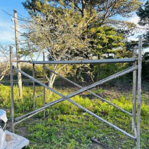 Andamio 1 cuerpo con 2 tablones en hierro 2,53x2,0x1,28 m