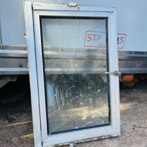 Ventana de baño en aluminio 50x75 cm