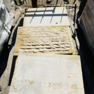 Lote x5,52 m2 de piedra 40x60 cm