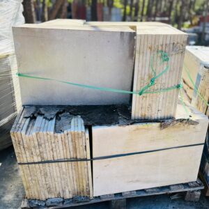 Lote x42 m2 de piedra 40x60 cm