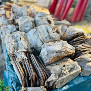 Cajón con estribos varios